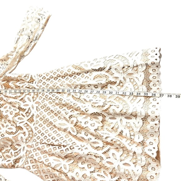 Eliza J White Lace Bell Sleeve Dress- Bridal Shower Dress- Size 10 - Picture 16 of 16